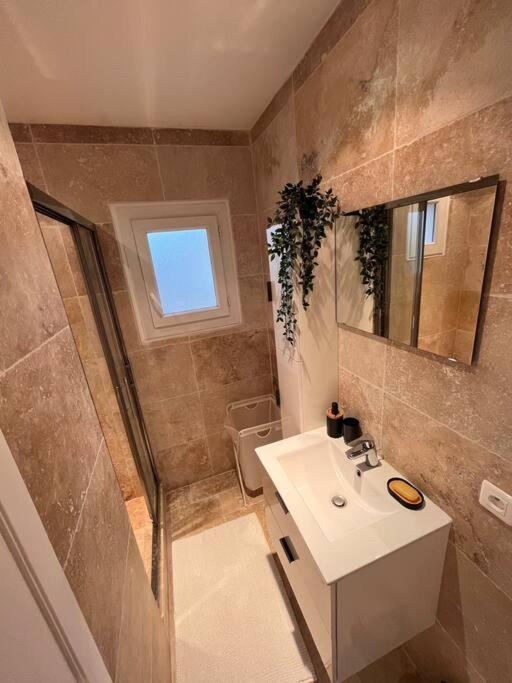 Grand Appartement 3 Chambres A 300M De La Plage Sainte-Maxime Zewnętrze zdjęcie